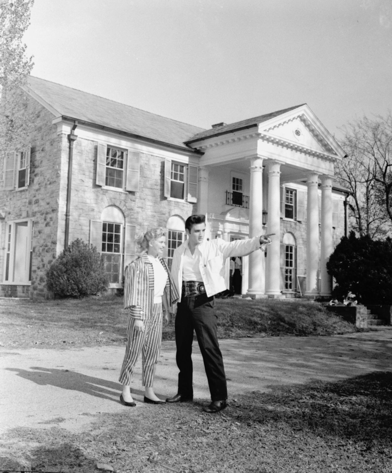 1957: PRESLEY NEW HOUSE